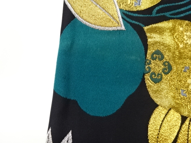  葉に華文模様織出し袋帯